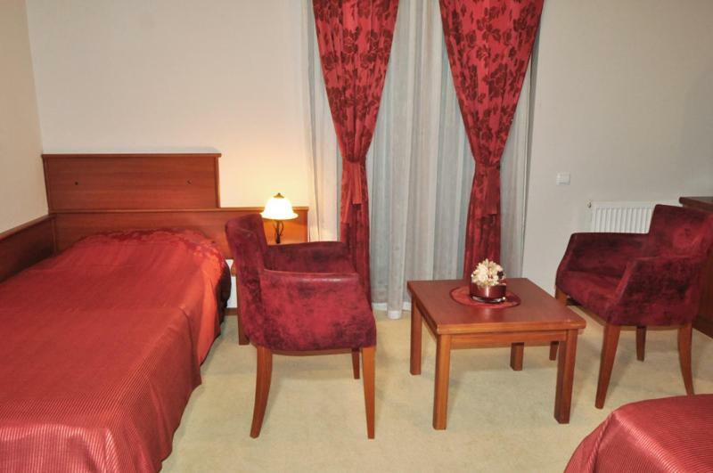 Hotel Vila Lago Palić Buitenkant foto